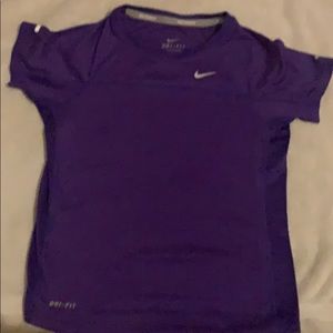 Girls Nike shirt